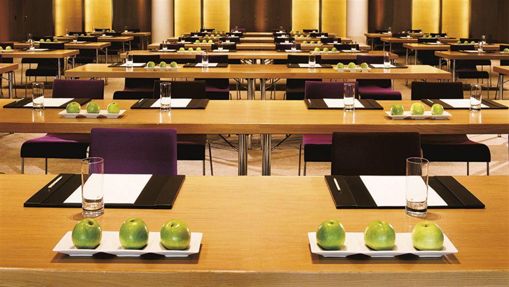 เดอะ ริตซ์-คาร์ลตัน โวล์ฟบูร์ก Hotel วอล์ฟสบวร์ก ภายนอก รูปภาพ